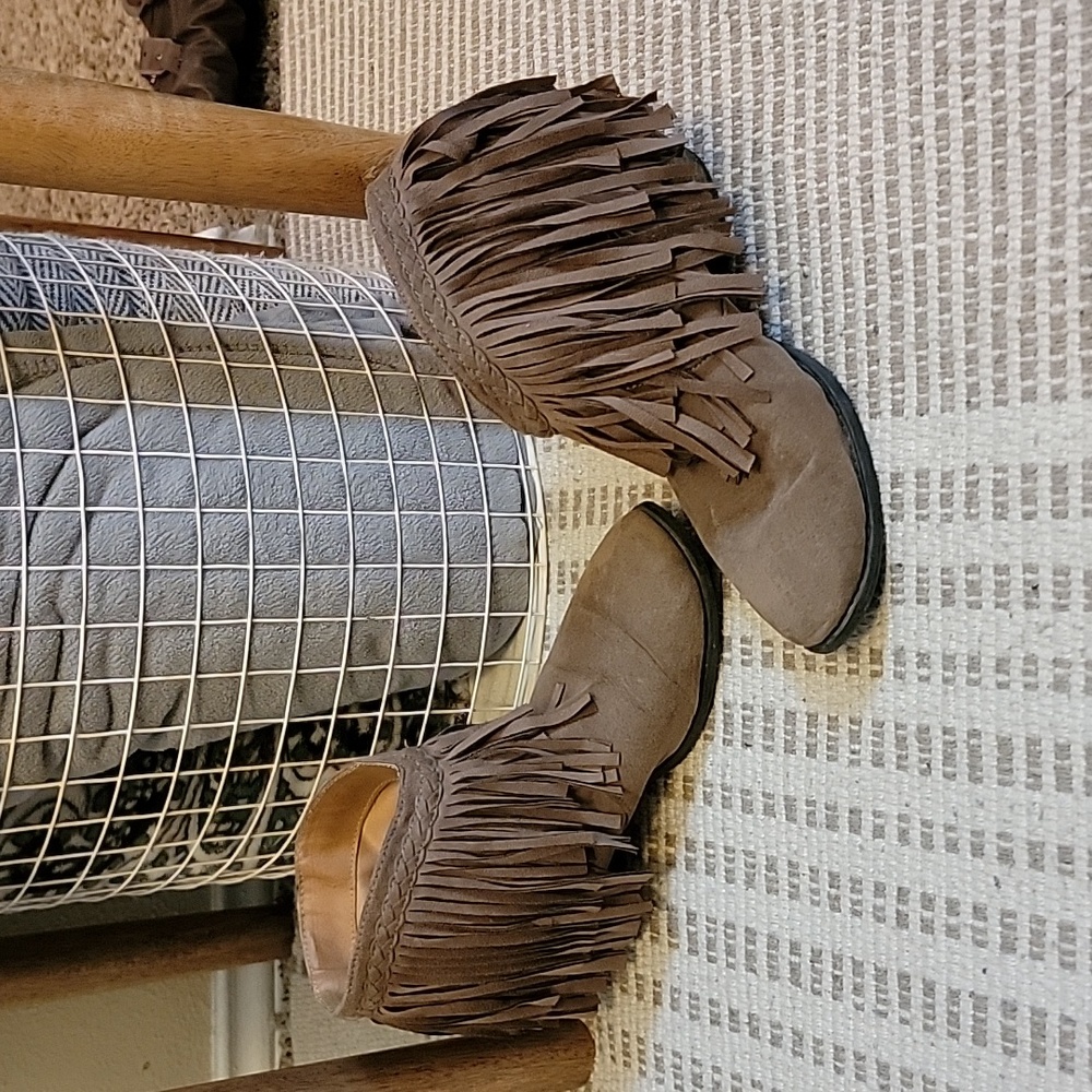 Fringe ankle bootie